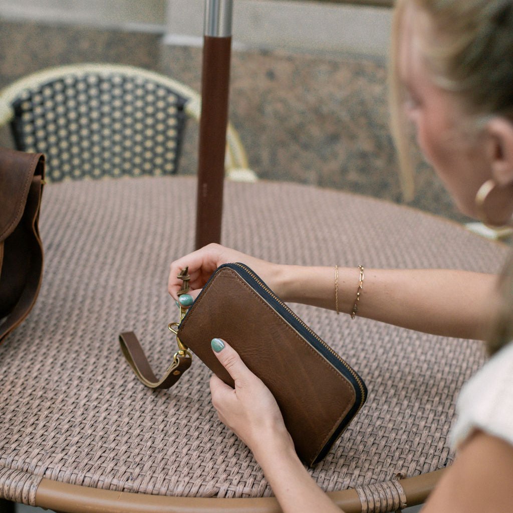 Urban Zipper Wallet