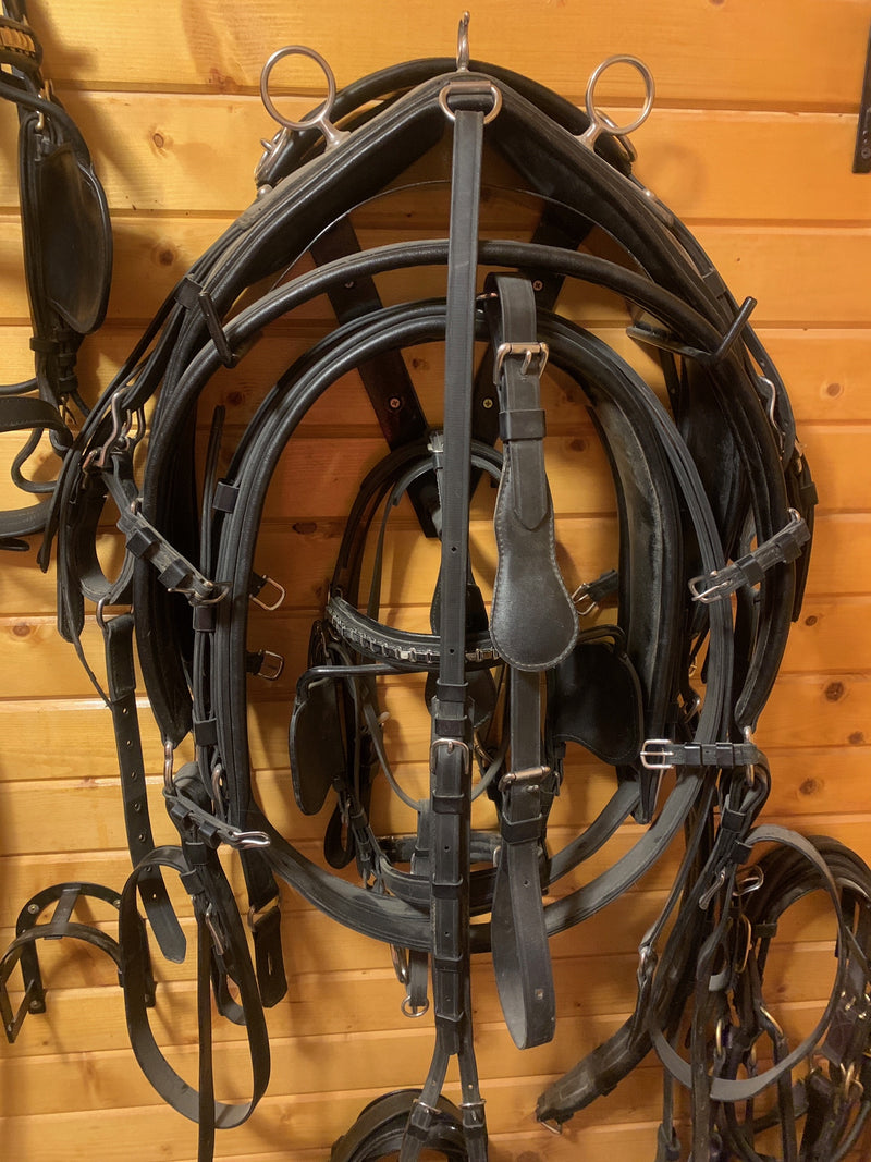 Tiered Horse Harness Storage Rack | IVC Carriage